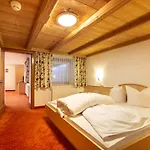 Apartman Garni Tyola *