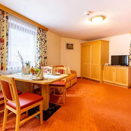 Apartamento Garni Tyola *